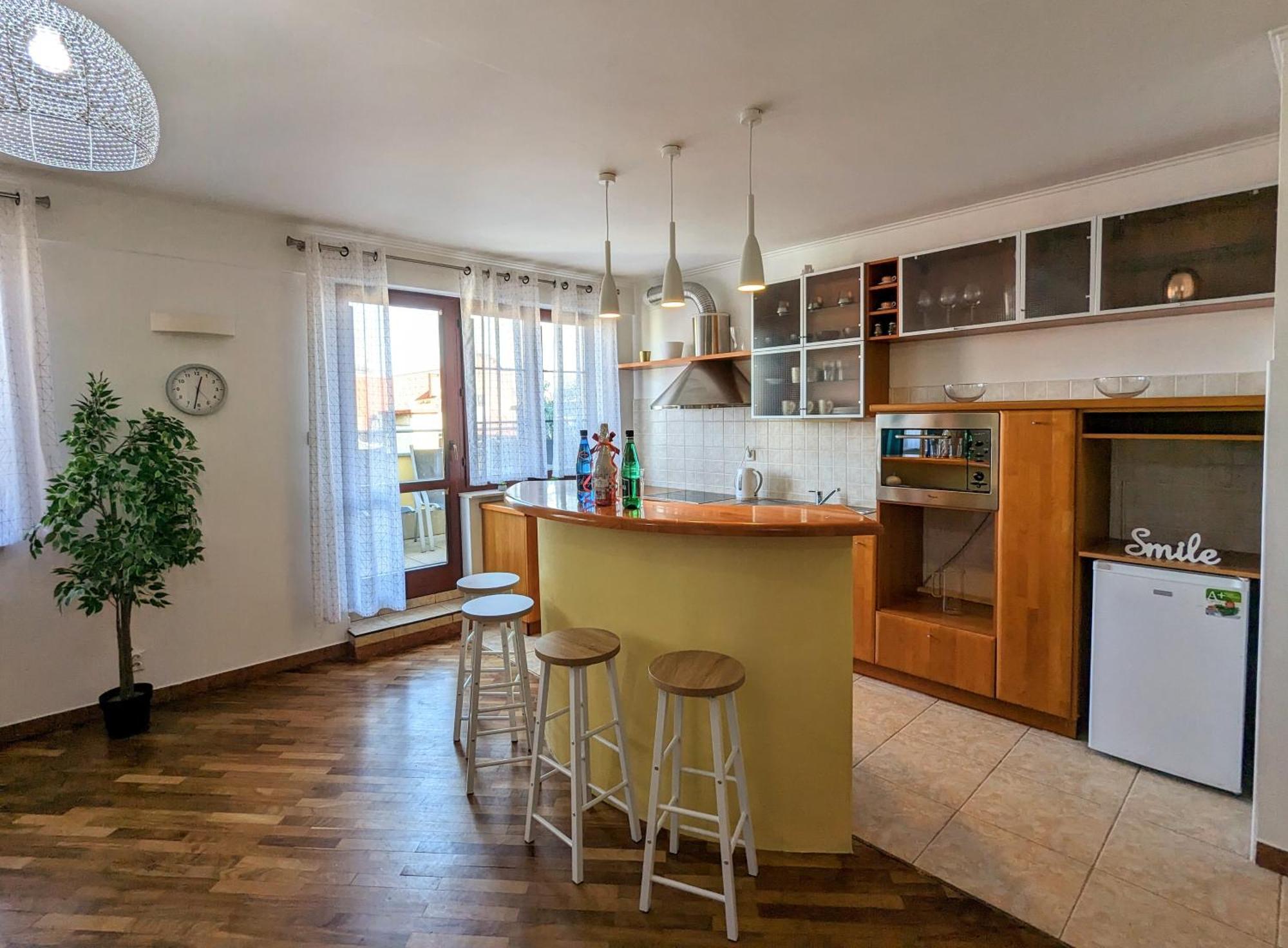3-Bedroom Apt In Town Square Wrocław Eksteriør billede